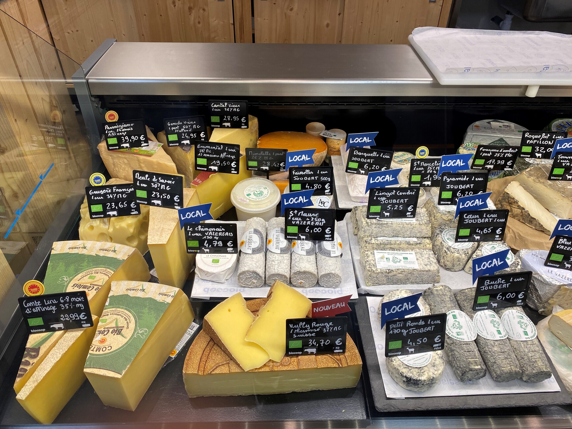 Nos fromages de chèvres tout frais au magasin Biocoop 